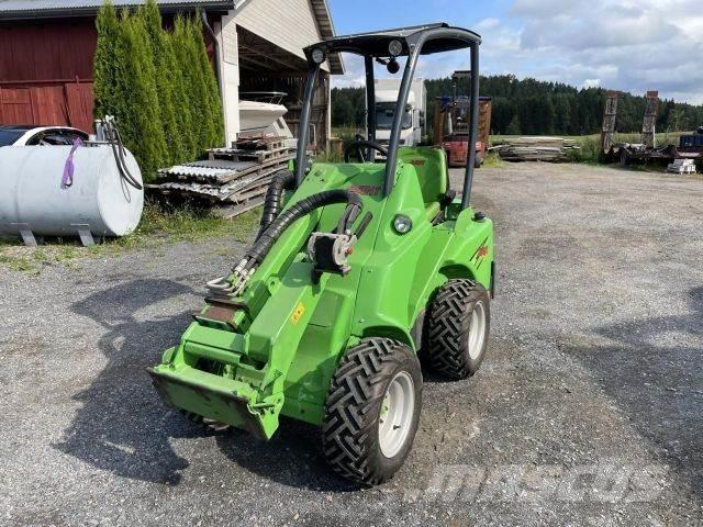 Avant M420 Mini utovarivači