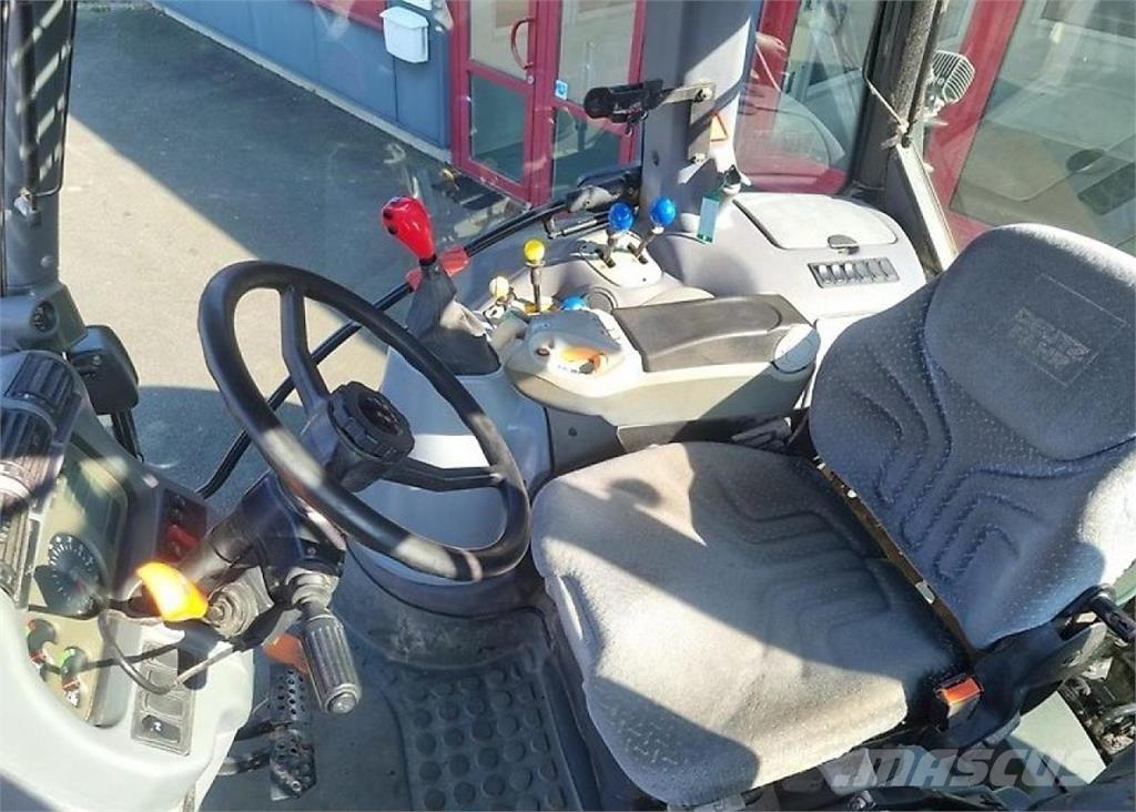 Deutz-Fahr M 620 Traktori