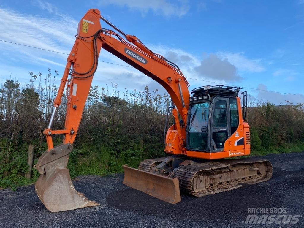 Doosan DX 140 LCR-3 Bageri guseničari