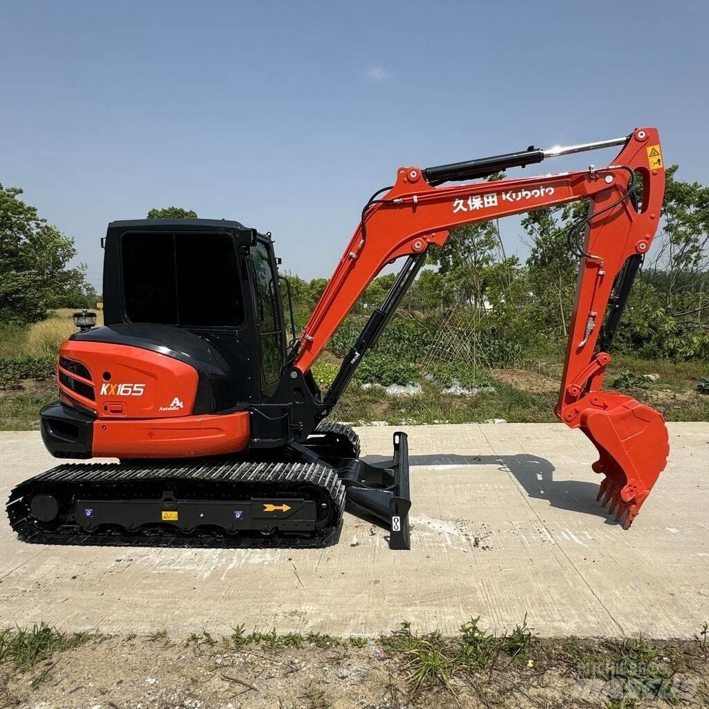 Kubota KX 060 Bageri guseničari