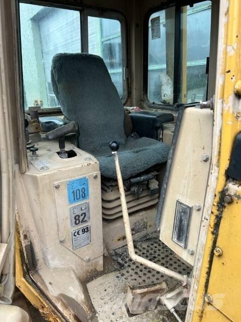 CAT D 5 H II LGP Buldožeri guseničari