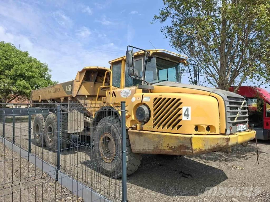 Volvo A 25 D Zglobni damperi