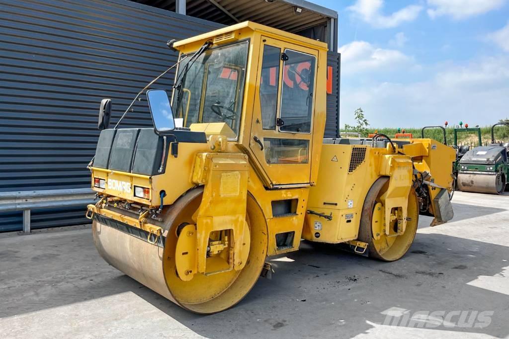 Bomag BW 151 AD-2 Valjci sa duplim bubnjem