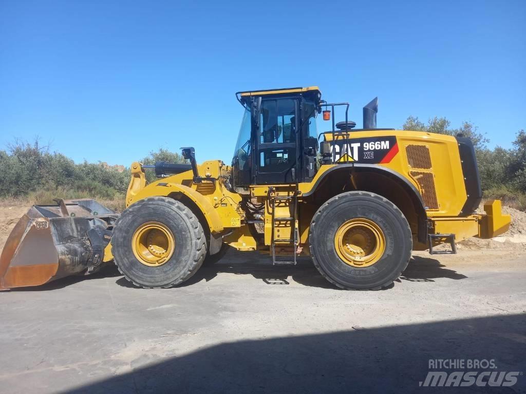CAT 966 M Utovarivači na točkove