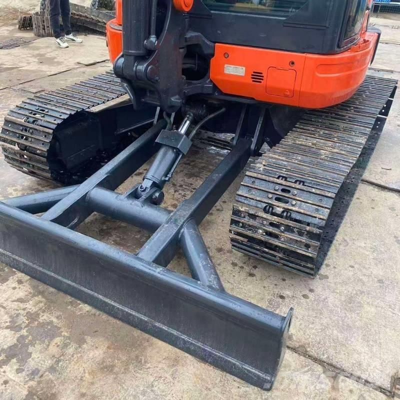 Kubota U 55 Mini bageri < 7t