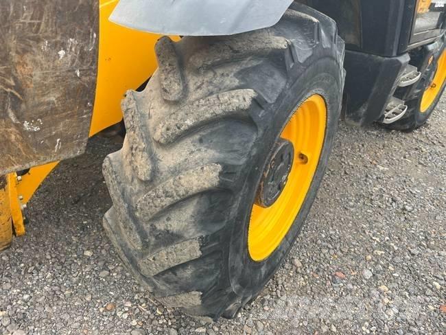 JCB 540-140 Teleskopski viljuškari