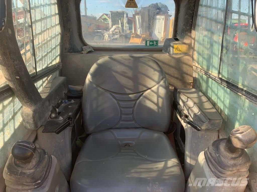 Gehl R 220 Skid steer mini utovarivači