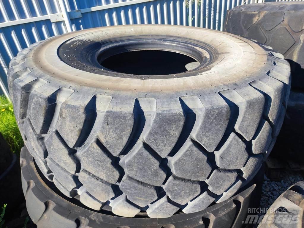  23.5 R25 TYERS Gume, točkovi i felne