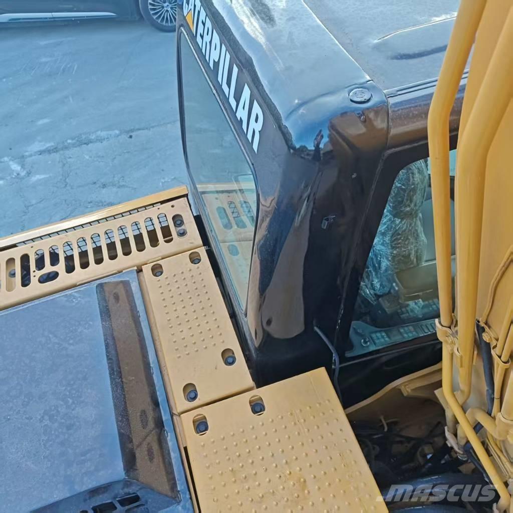 CAT 312 D Bageri guseničari