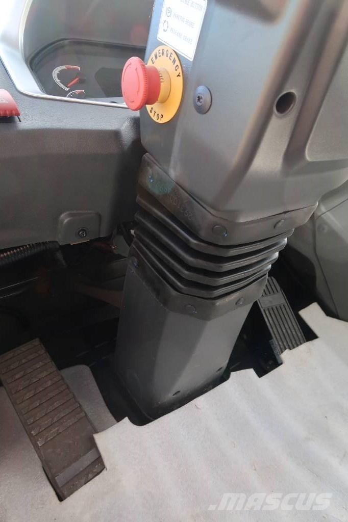 SDLG L958HEV Utovarivači na točkove