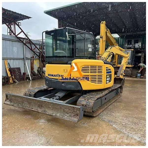Komatsu 40MR Mini bageri < 7t