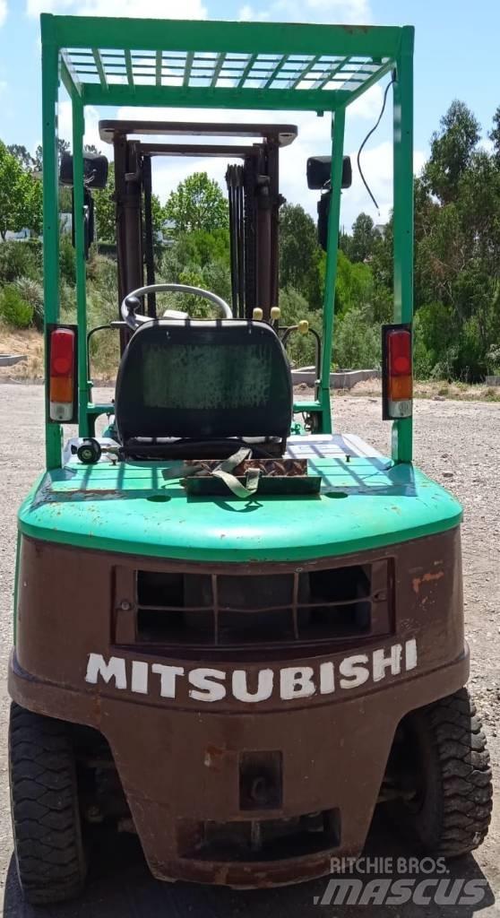 Mitsubishi FG25 Plinski viljuškari