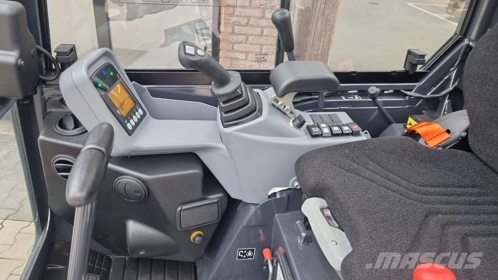 Yanmar SV 22 Mini bageri < 7t