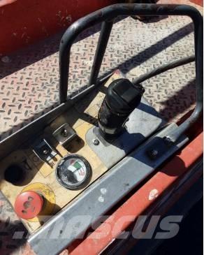 SkyJack SJ III 3219 Makazaste platforme