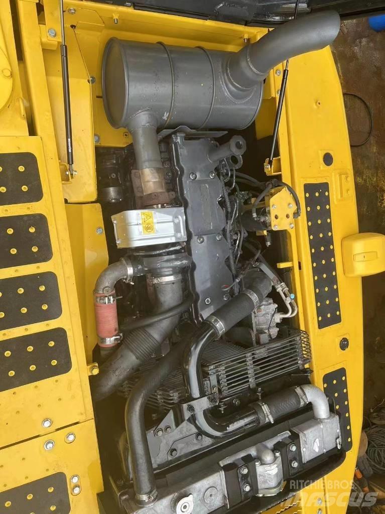 Komatsu PC 200-8N1 Bageri guseničari