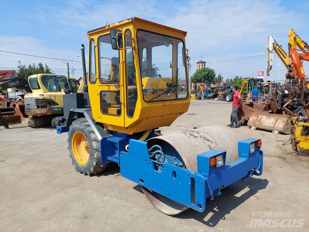 Hamm 2210SD Valjci sa jednim bubnjem