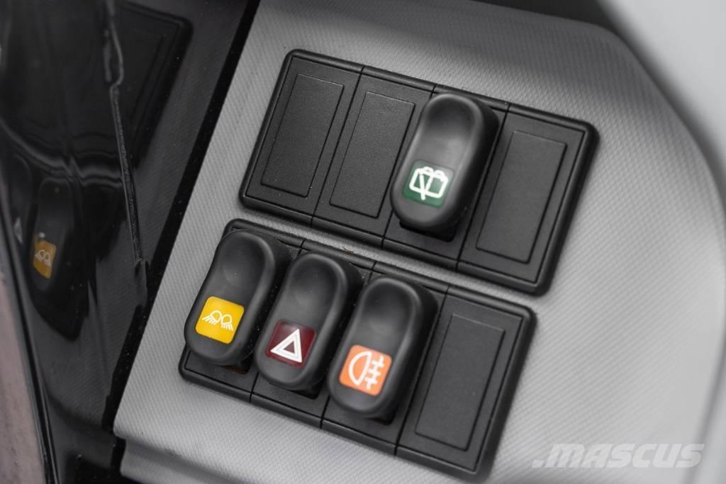 Manitou ULM 412 H Poljoprivredni teleskopski utovarivači