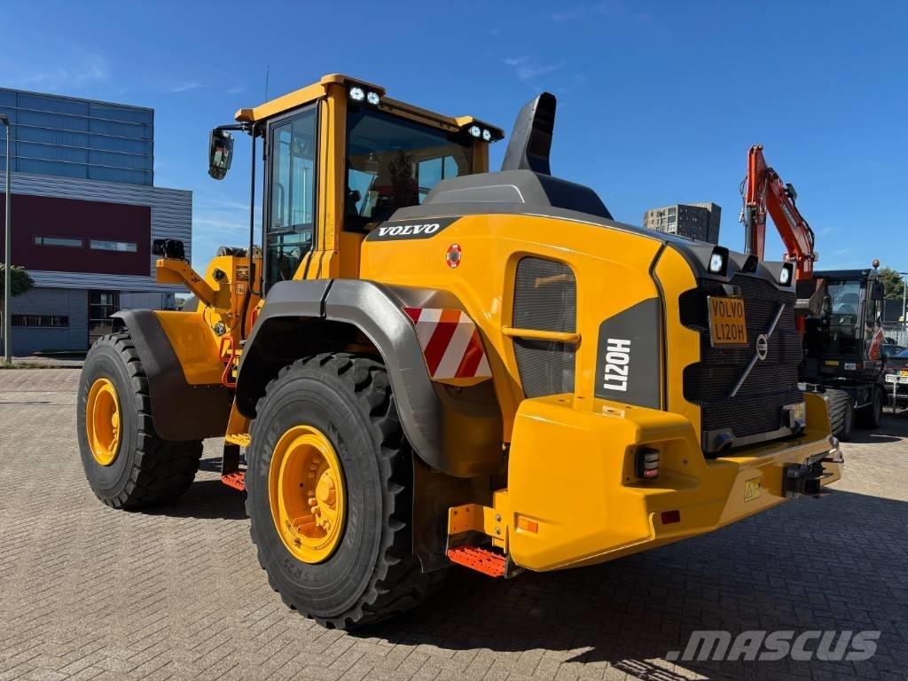 Volvo L 120 H Utovarivači na točkove