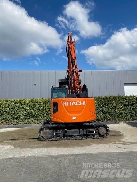 Hitachi 135US-6 Bageri guseničari