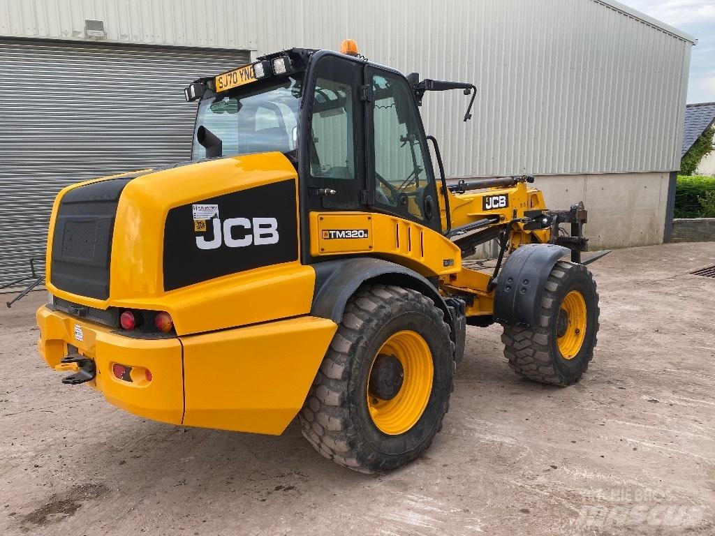 JCB TM 320 S Poljoprivredni teleskopski utovarivači