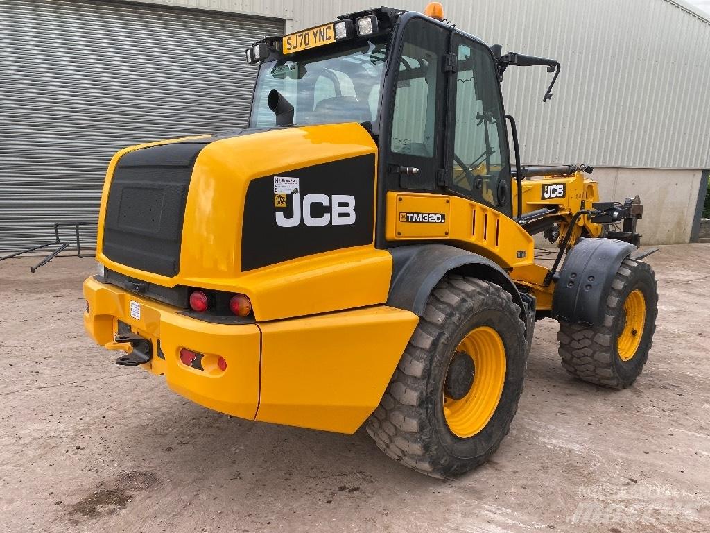 JCB TM 320 S Poljoprivredni teleskopski utovarivači