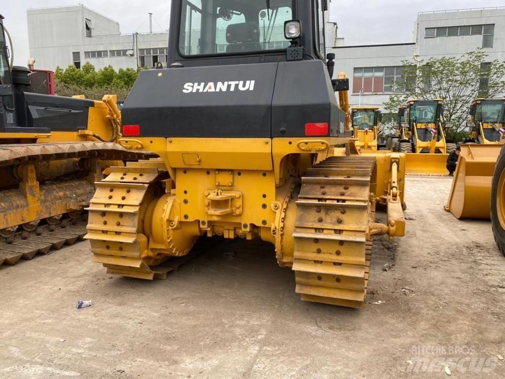 Shantui SD 16 Buldožeri guseničari