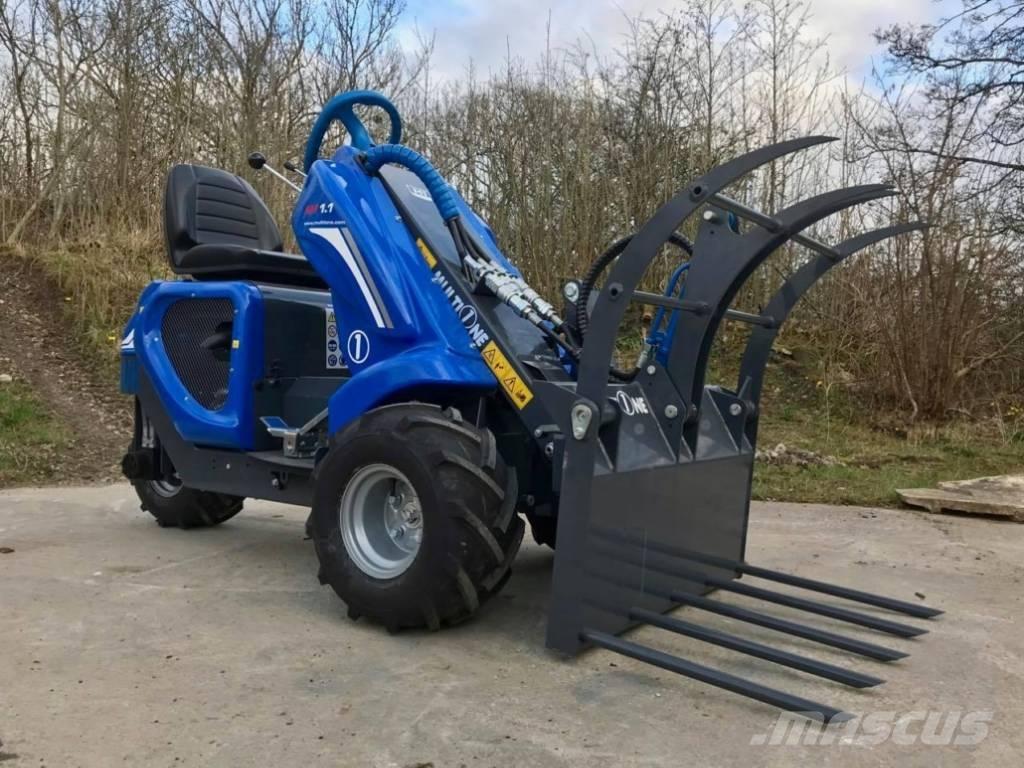 Multione 1.1 Višenamenski utovarivači