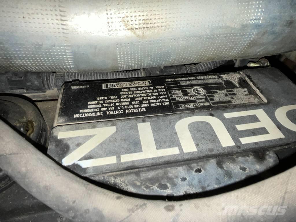 Mecalac 10 MCR Bageri guseničari