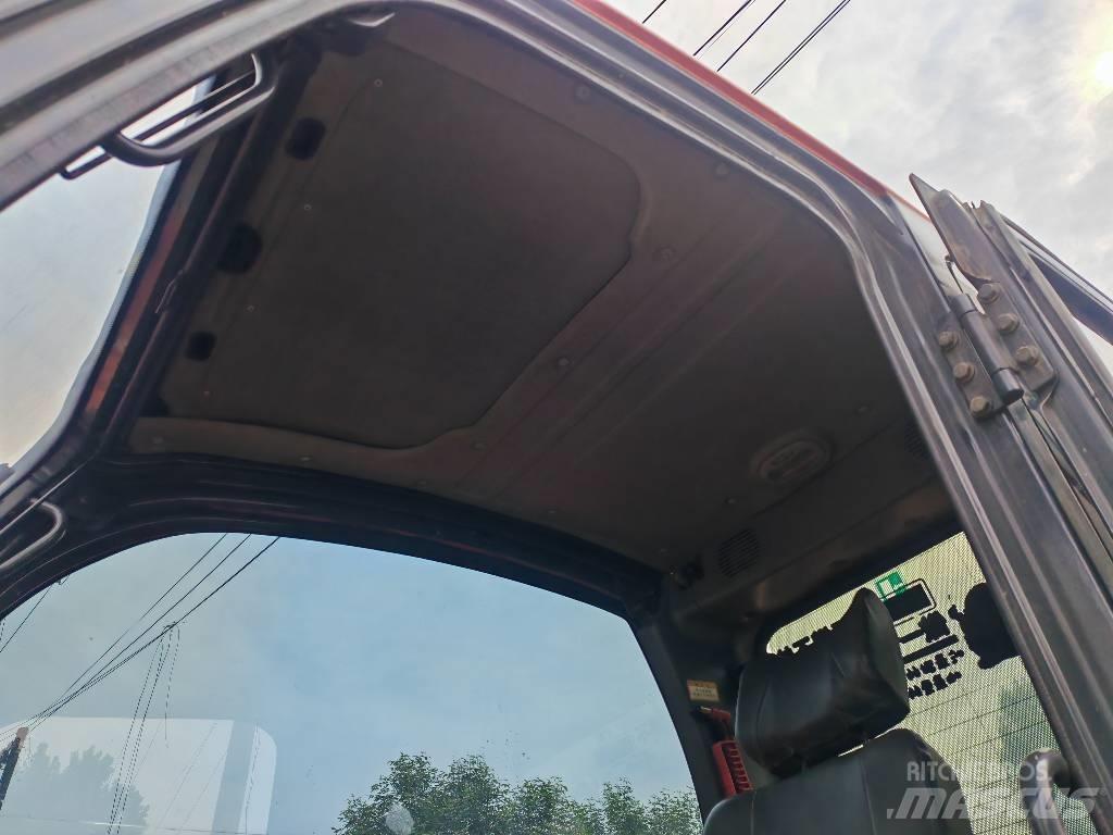 Doosan DX75 Midi bageri 7t – 12t