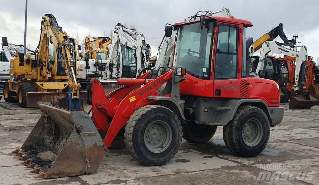 Volvo L 30 G Utovarivači na točkove