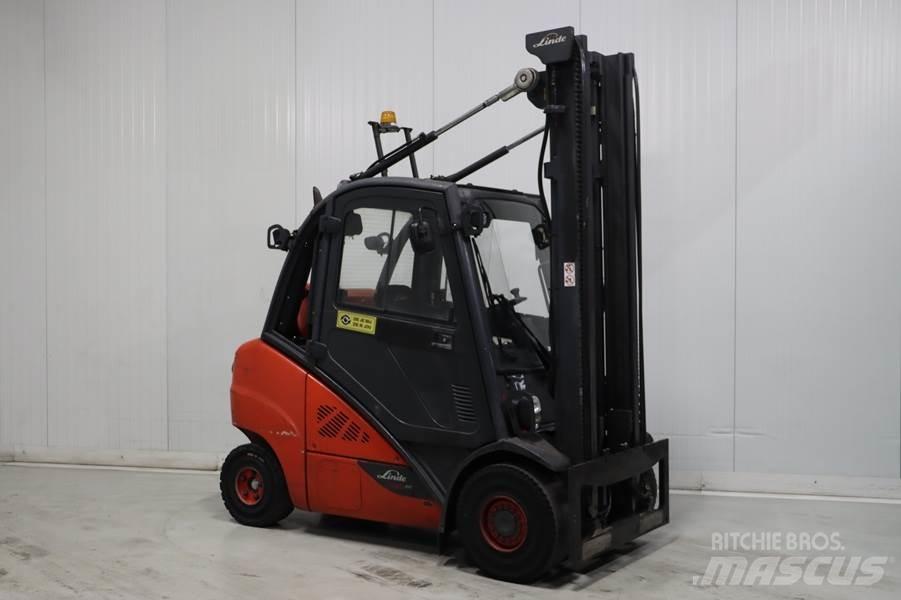 Linde H35T-02 Plinski viljuškari