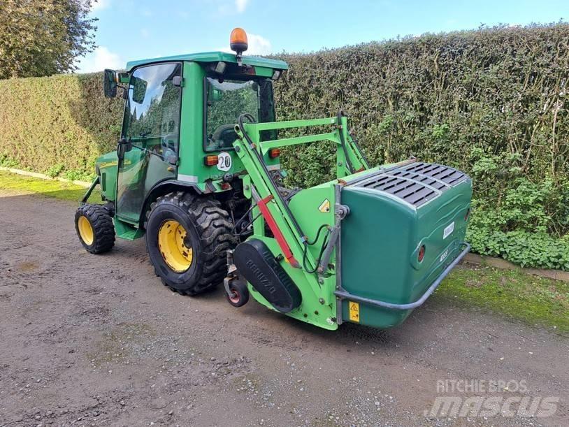 John Deere 2520 Manji traktori