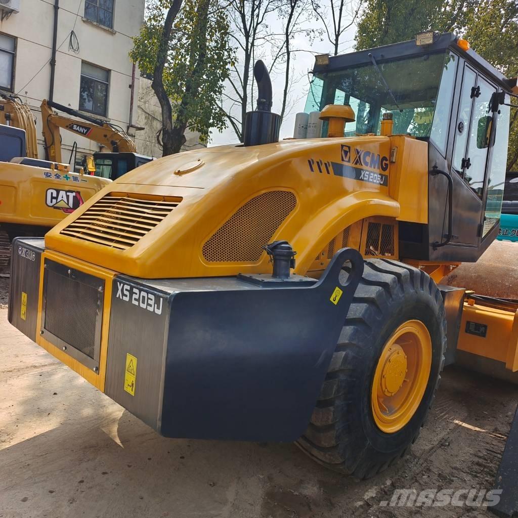 XCMG XS 203 J Valjci sa jednim bubnjem