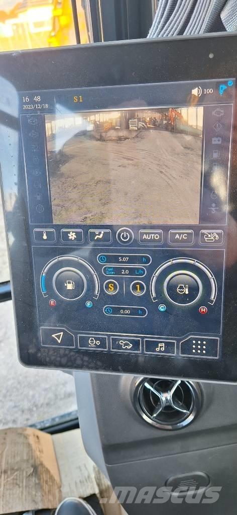 Sany CY 135C Bageri guseničari