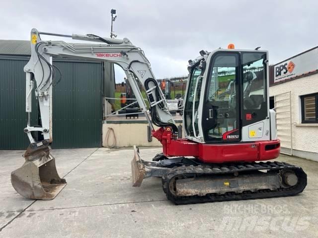 Takeuchi TB 257 FR Mini bageri < 7t