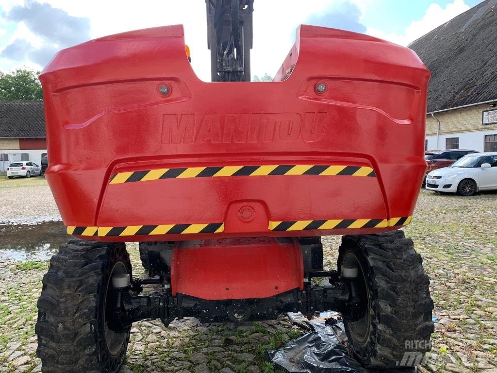 Manitou 220TJ+ Teleskopske podizne platforme