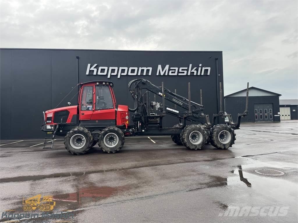 Komatsu 855 Forvarderi