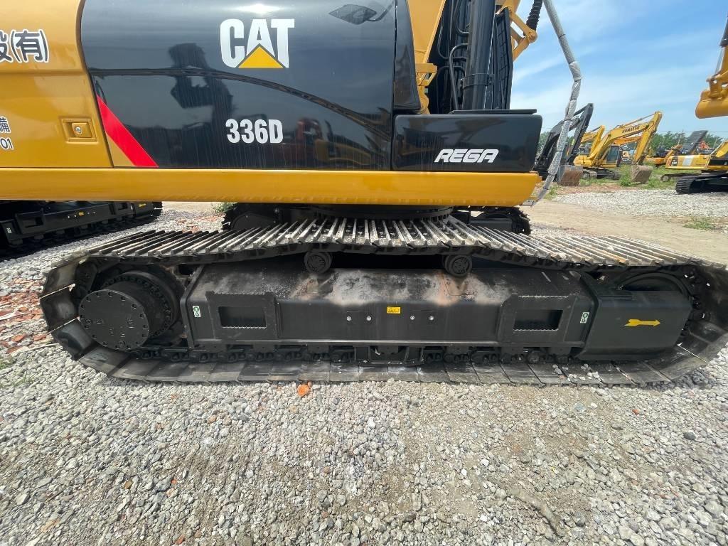 CAT CAT336D2 Bageri guseničari