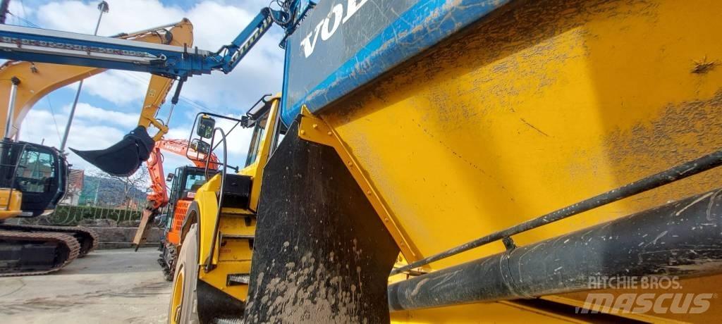 Volvo A 25 F Zglobni damperi