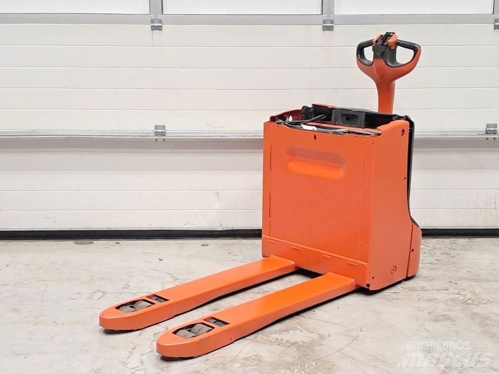 Linde T16 Nisko podizni električni viljuškar