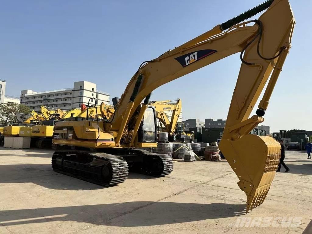 CAT 325 B L Bageri guseničari