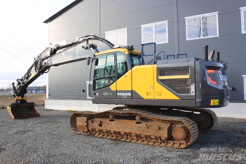 Volvo EC 300 EL Bageri guseničari