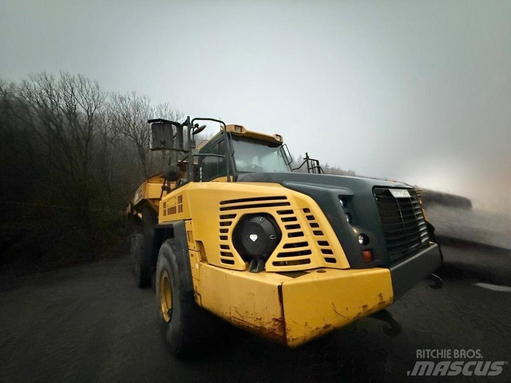 Komatsu HM 400-5 Zglobni damperi
