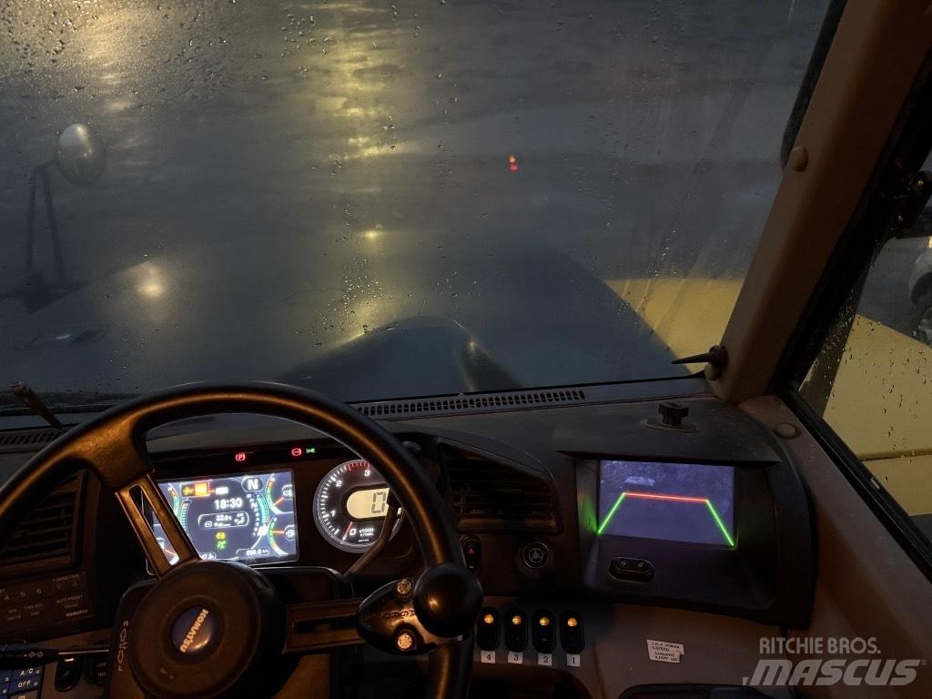 Komatsu HM 400-5 Zglobni damperi