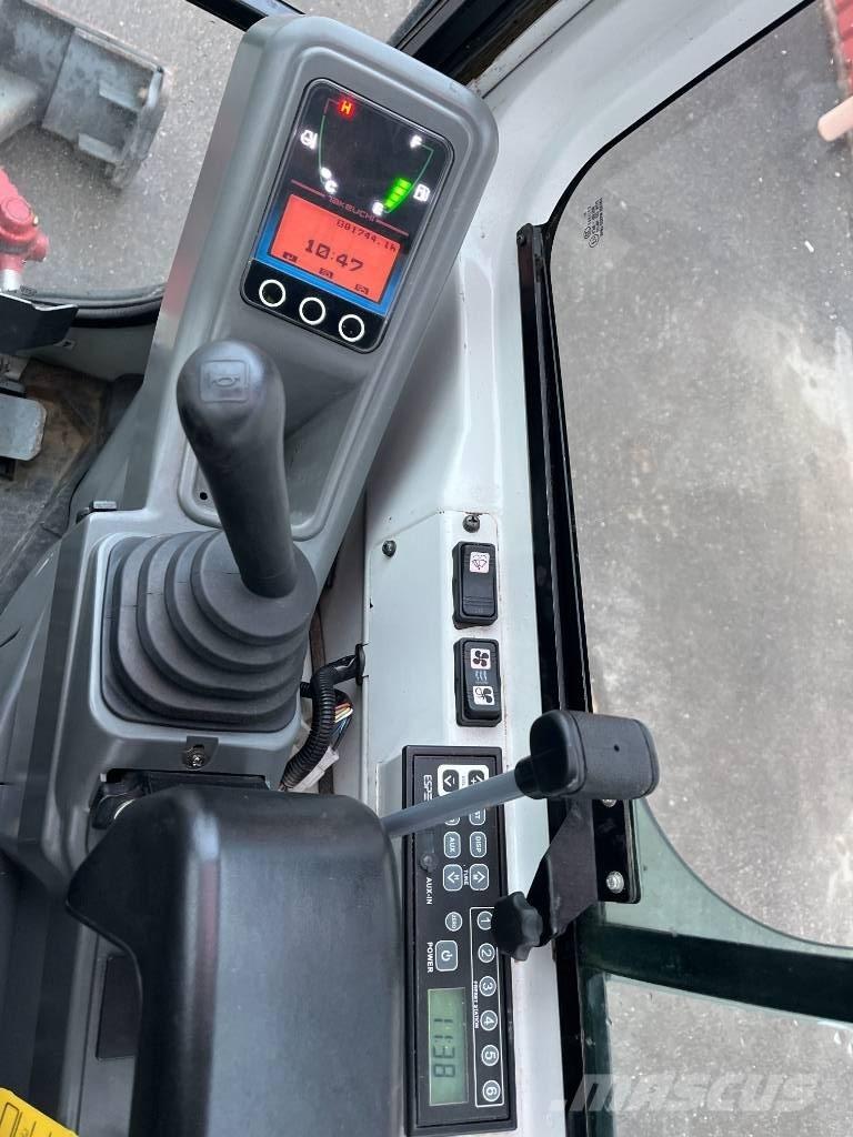Takeuchi TB 216 Mini bageri < 7t