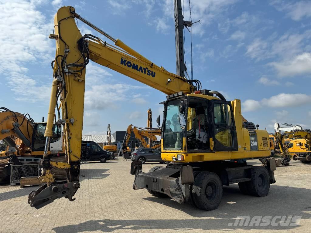 Komatsu PW 200-7 Bageri točkaši