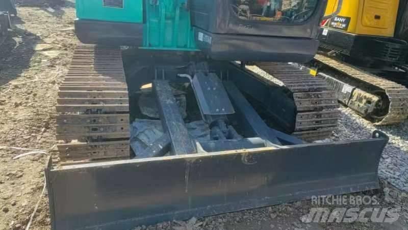 Kobelco SK 75 Bageri guseničari