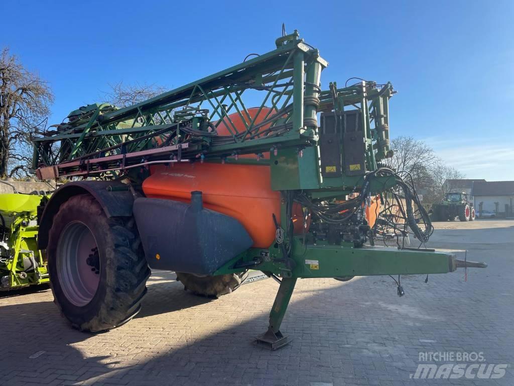 Amazone UX 4200 Vučene prskalice