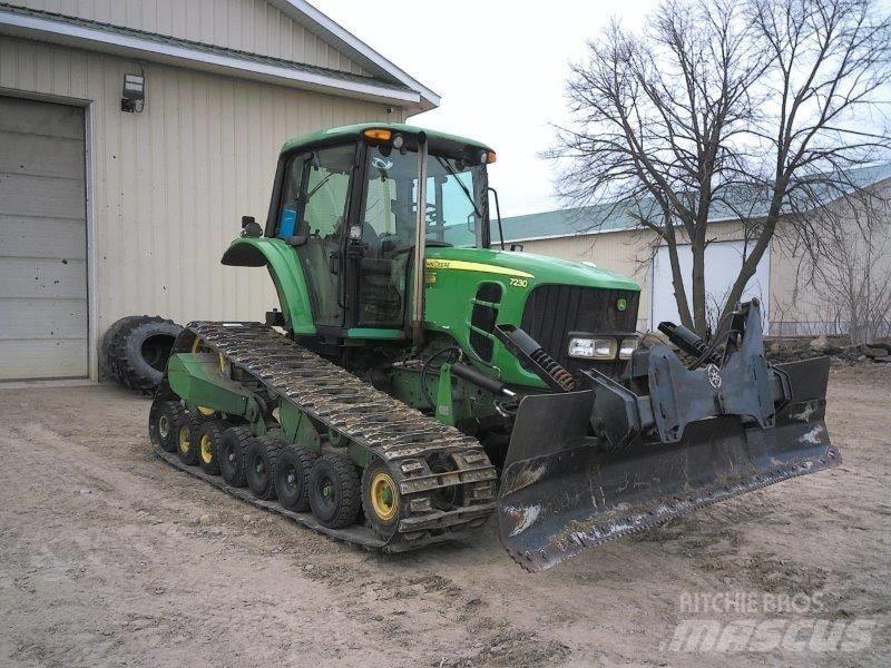 John Deere 7230 Traktori