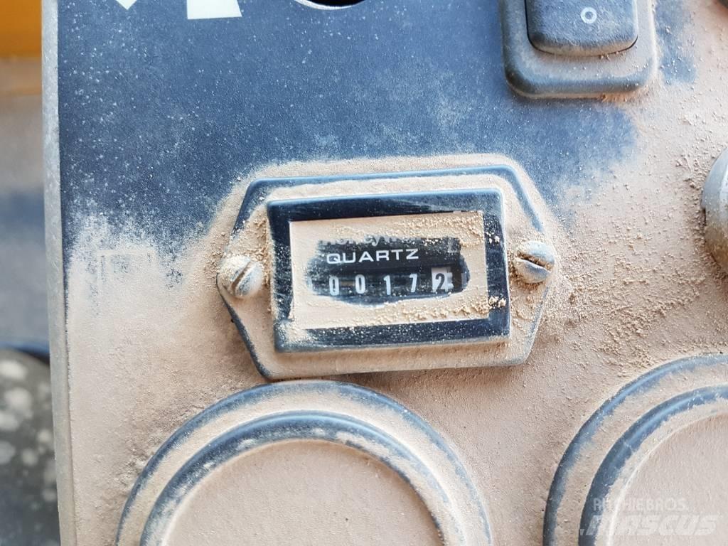 Volvo PT 125 Nabijači zemlje